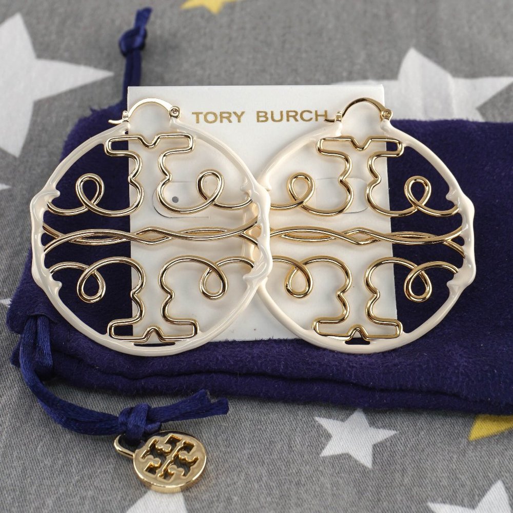 Tory Burch Twisted Miller Hoop Earrings in Tory Gold / French Cream